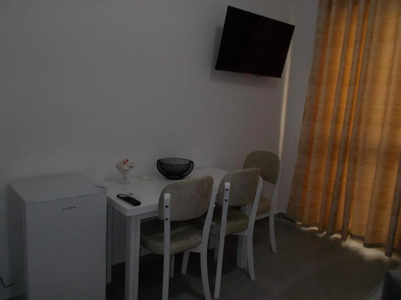 Apartment Near Sea 골렘