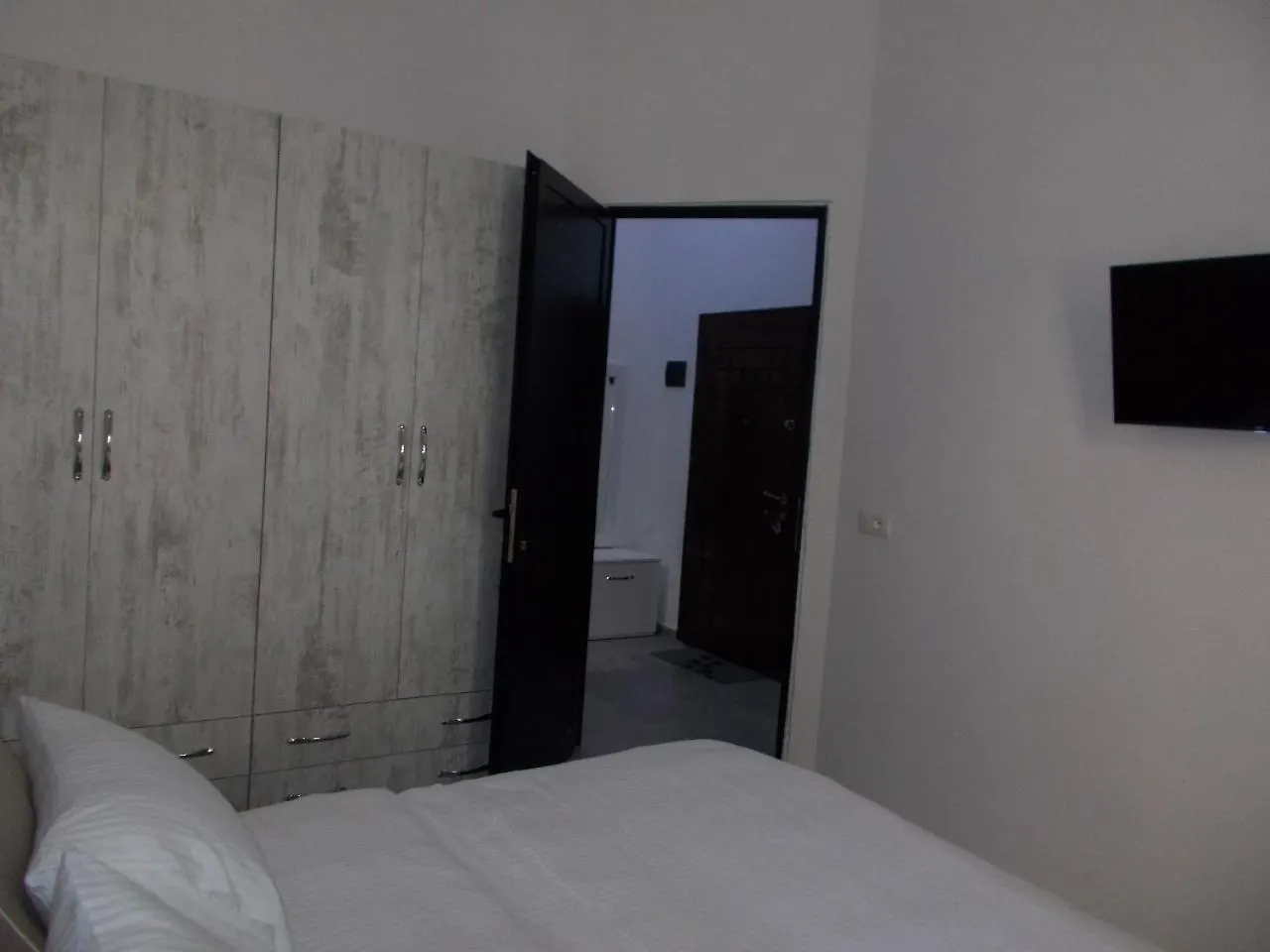 Apartment Near Sea 골렘
